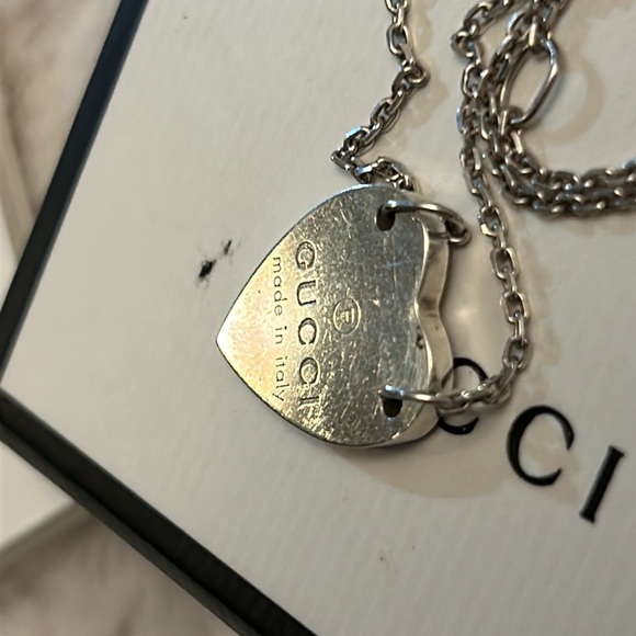 Gucci 925 Silver heart necklace with box and dustbag - Picture 8 of 15